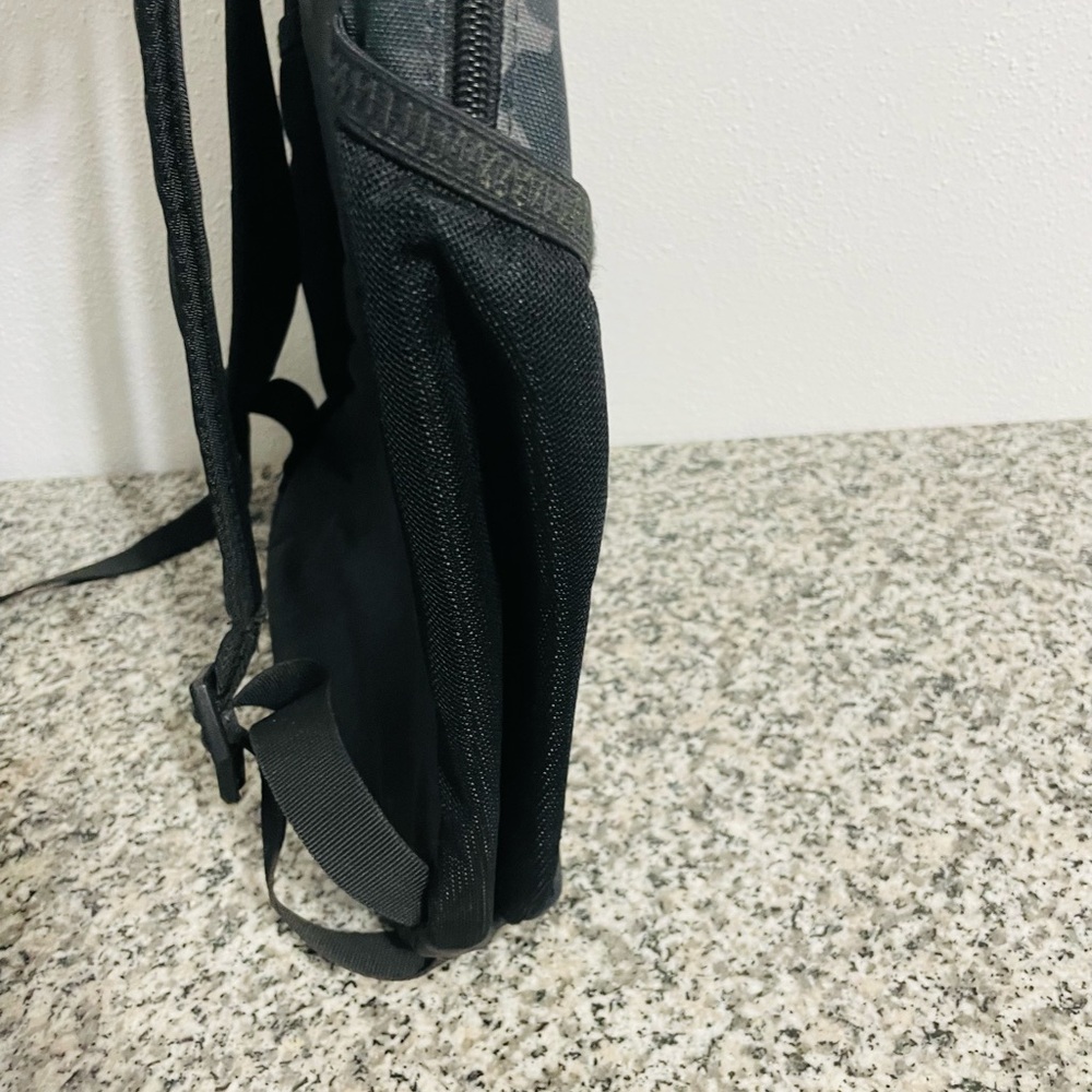 Under Armour Black and Gray Camo Backpack - Picture 5 of 10
